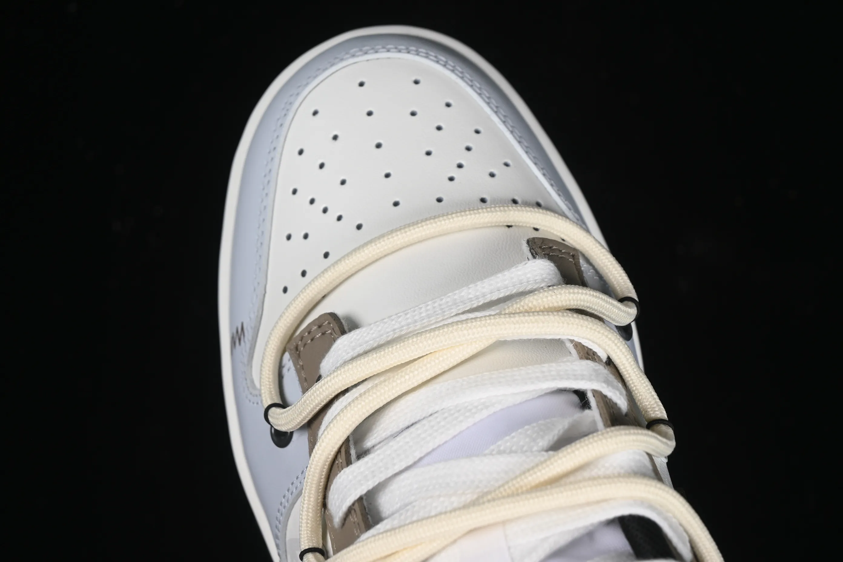 All categories Nk SB Dunk series Nk SB Dunk Low low-top sneakers Nk Dunk Low Panda Prank Heartbeat Email Xinwei Mi Blue Brown SB low-top casual sneakers DD1391-100